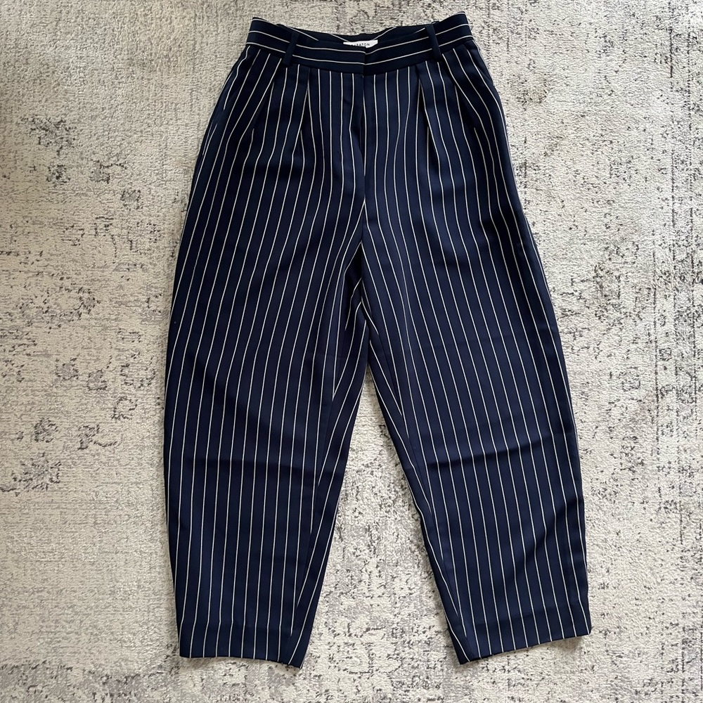 Aritzia Babaton Modesto pant, striped trousers, size 2
